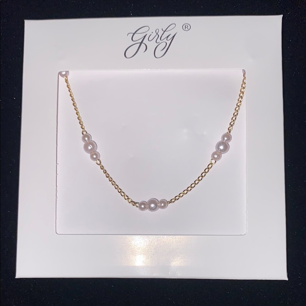 Gold and Pearl Necklace